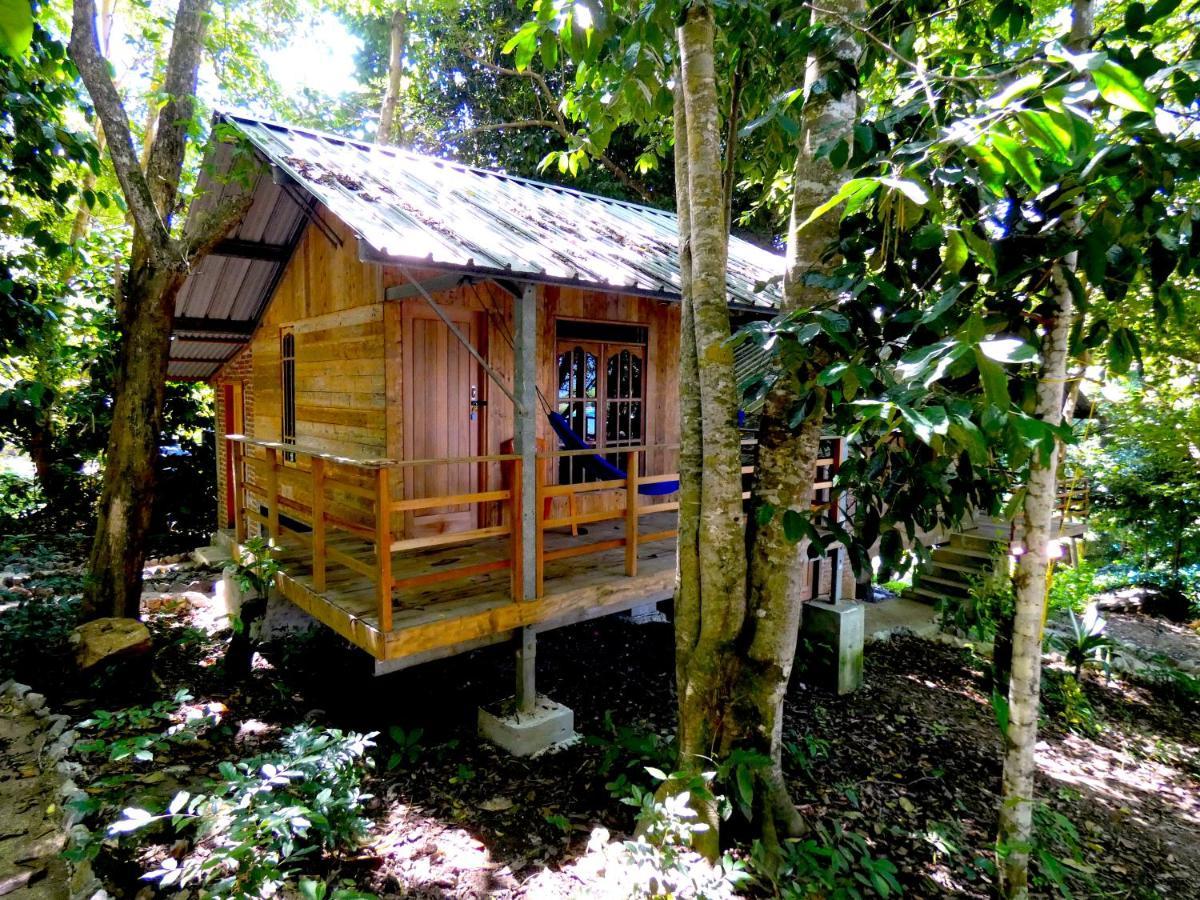 Olala Cafe & Bungalows Sabong Exterior foto