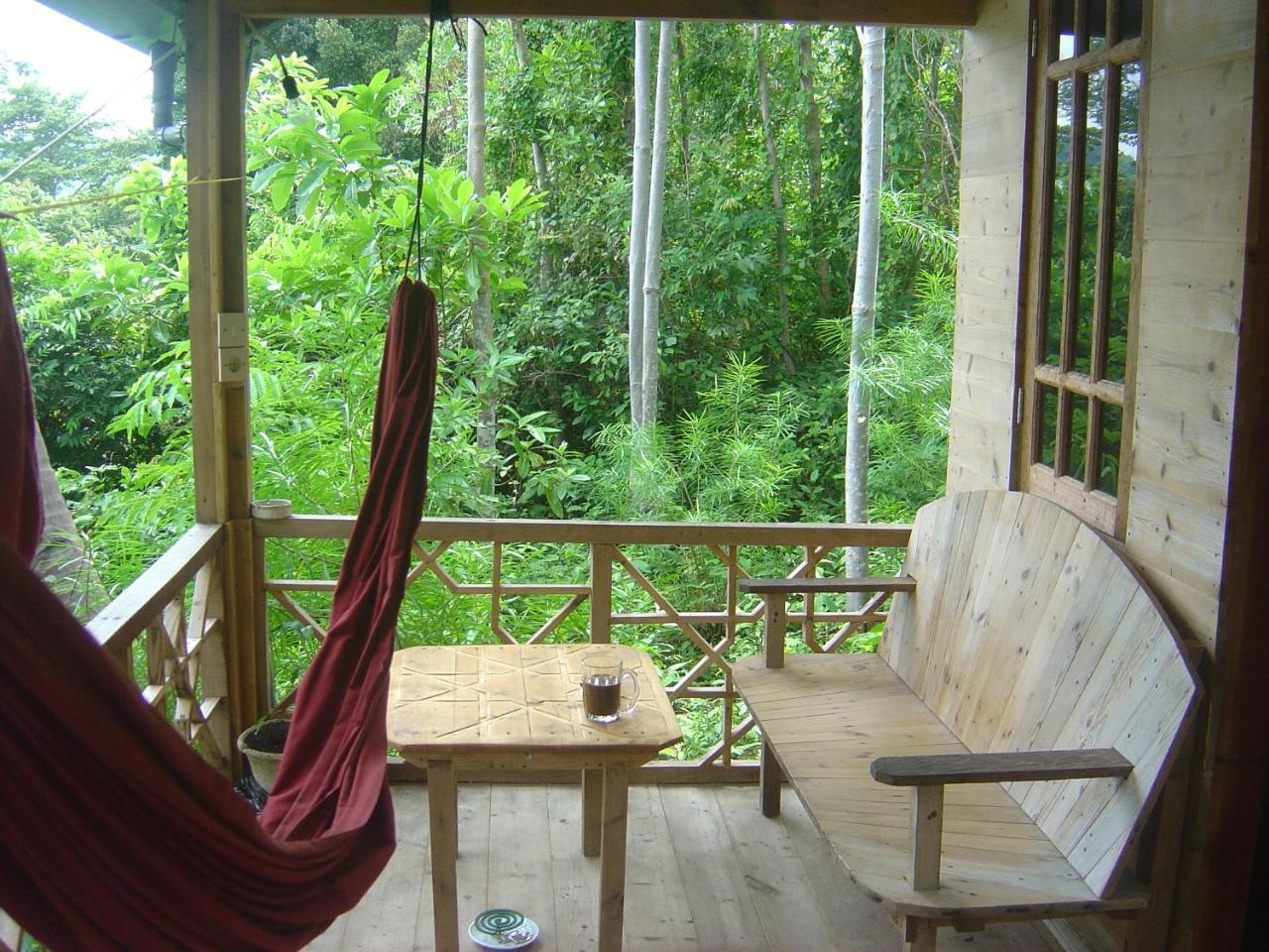 Olala Cafe & Bungalows Sabong Exterior foto